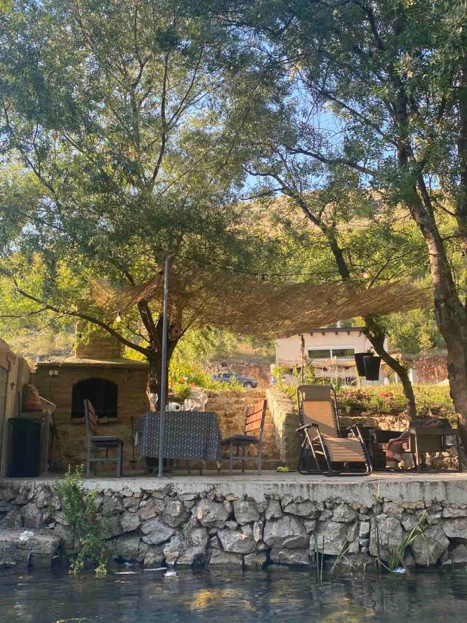 House On The River Blagaj Eksteriør billede